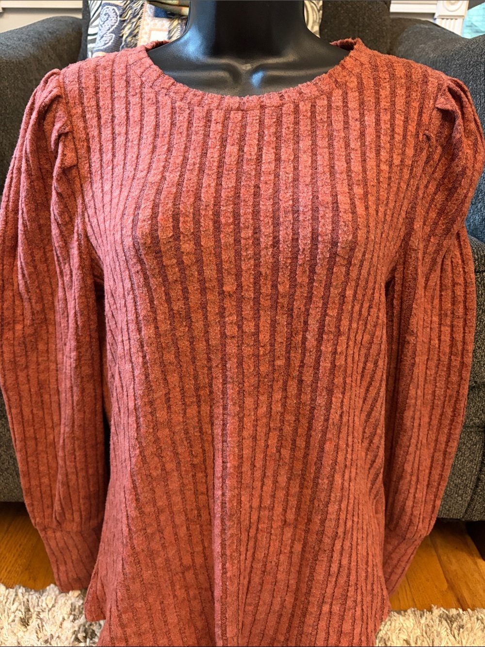 Miholl Ribbed Puff-Sleeve Sweater - Rust size Medium